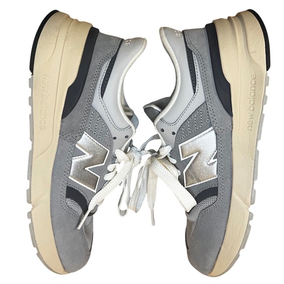 New Balance 997R Men's Grey Suede Mesh Athletic Sneakers Shoes Size 6.5 - Picture 6 of 9